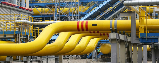 На газоперерабатывающем заводе в городе Свободный в Амурской области загорелся газ - Видео