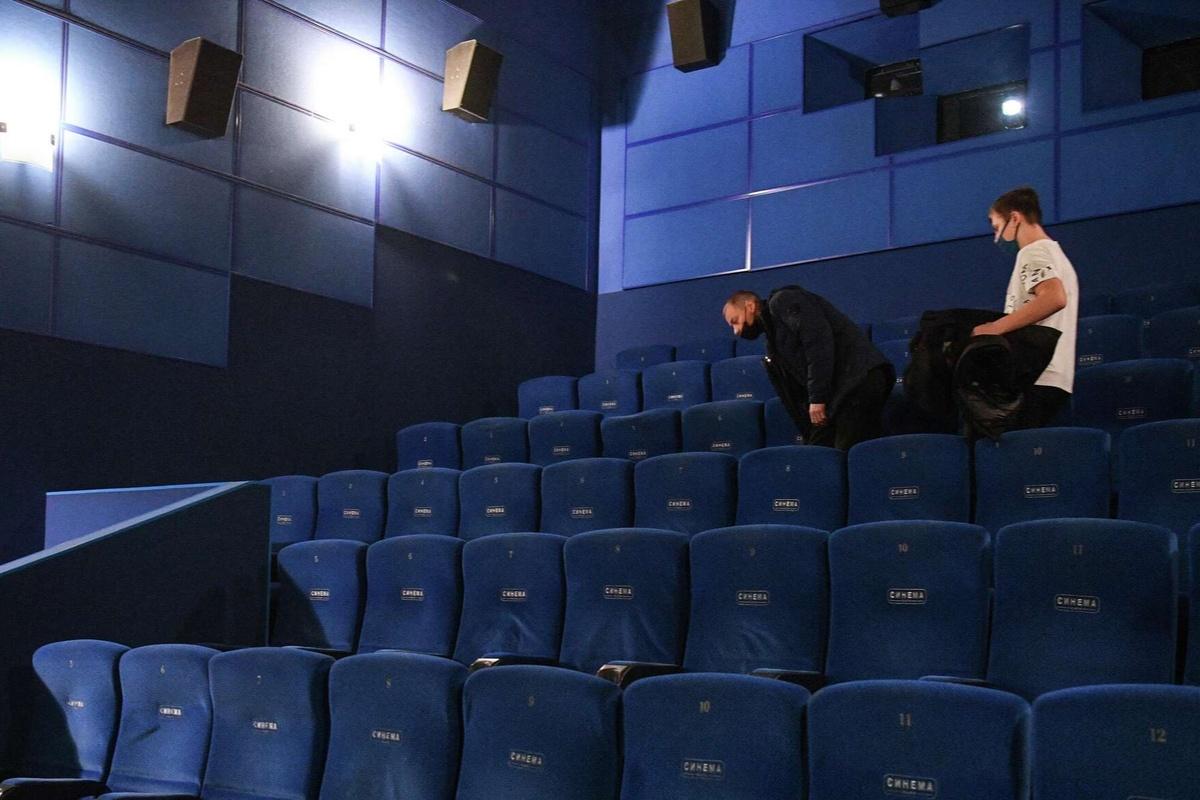 Фонд кино оплатит создание в Саратовской области пяти кинозалов