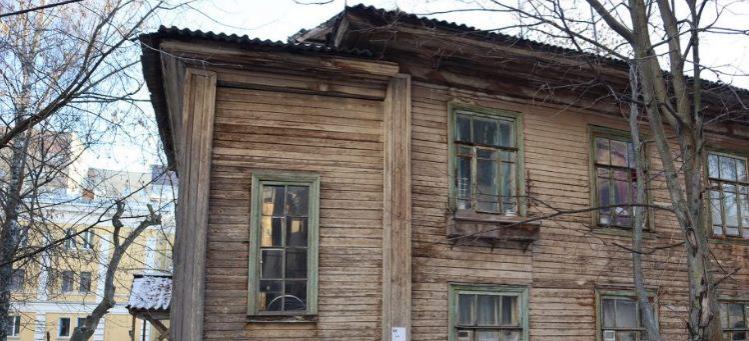 Власти Кирова направят 2,3 млн рублей на ремонт 93-летнего деревянного дома