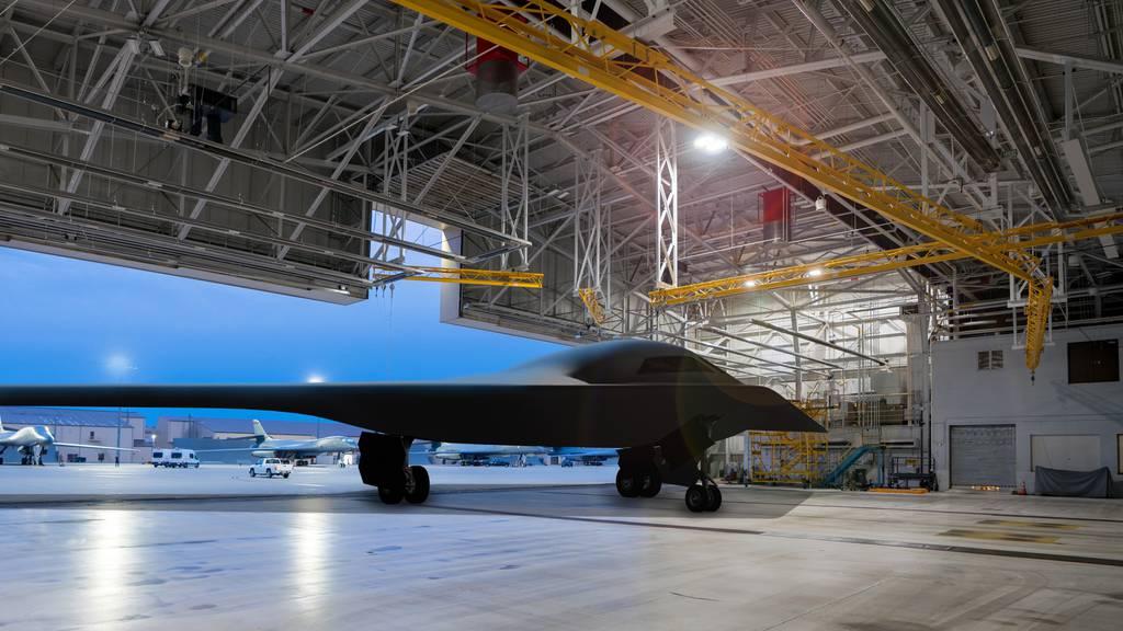 Новый американский бомбардировщик B-21 отнесли к самолетам шестого поколения