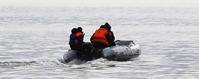 Спасатели обнаружили погибшего члена экипажа траулера «Онега»