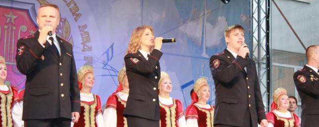 Жители Рязани отпраздновали День России с участниками фестиваля МВД
