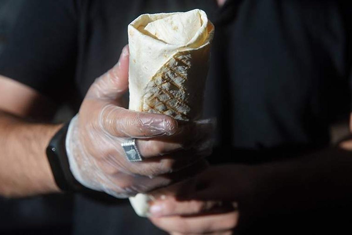 В некоторых шавермах Петербурга нашли возбудители кишечной палочки