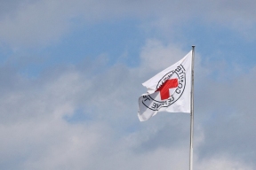 Блогер отдал обувь Красному Кресту и через пять дней нашел её в секонд-хенде