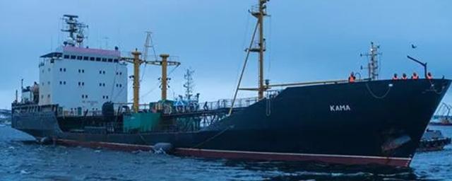Минобороны РФ: корабли Северного флота спасли француза с терпящей бедствие яхты в Атлантике