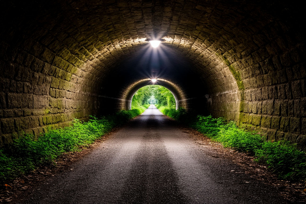 Врач Фишкин: Человек при смерти видит свет в конце тоннеля из-за гипоксии