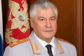Министр внутренних дел РФ Владимир Колокольцев бьет тревогу из-за дефицита полицейских
