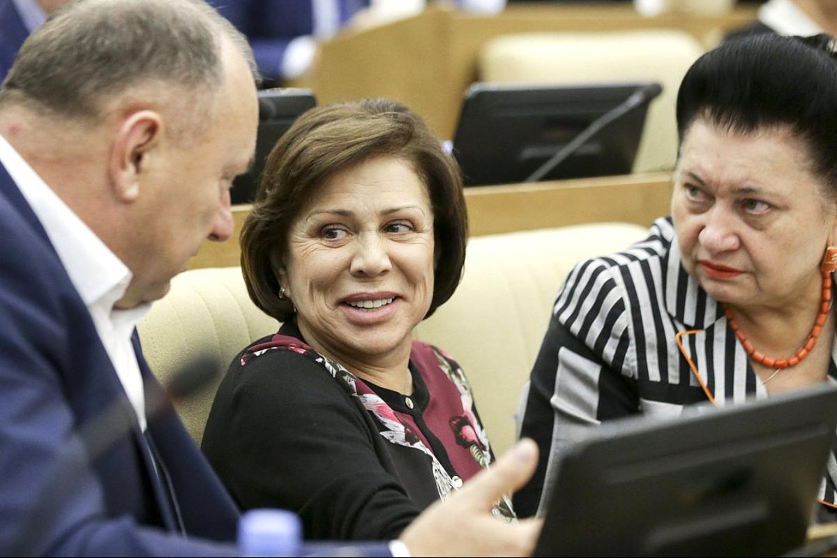 «Мнение, которое бы слышать не хотелось». Как депутаты-звёзды шокируют россиян своими высказываниями