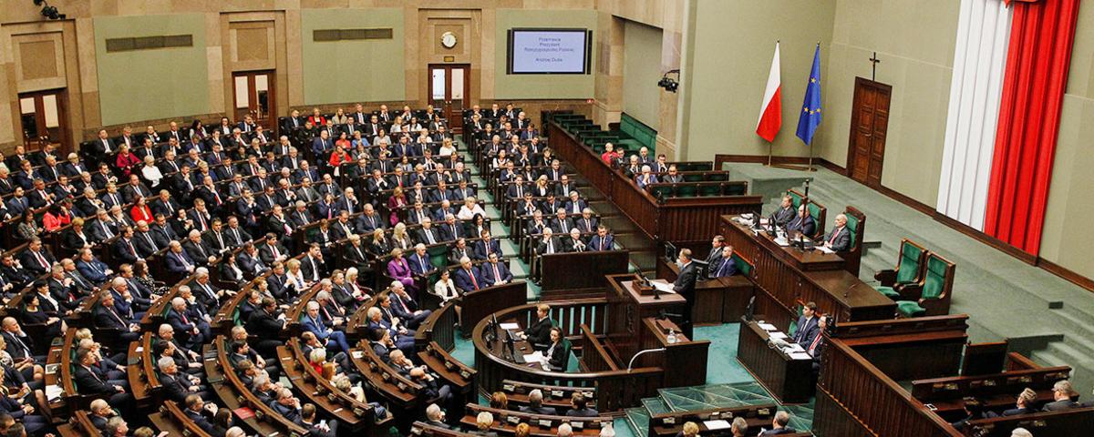 В Национальном собрании Польши избрали маршалов Сейма и Сената