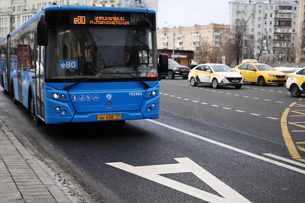 Создан ИИ для улучшения маршрутов общественного транспорта