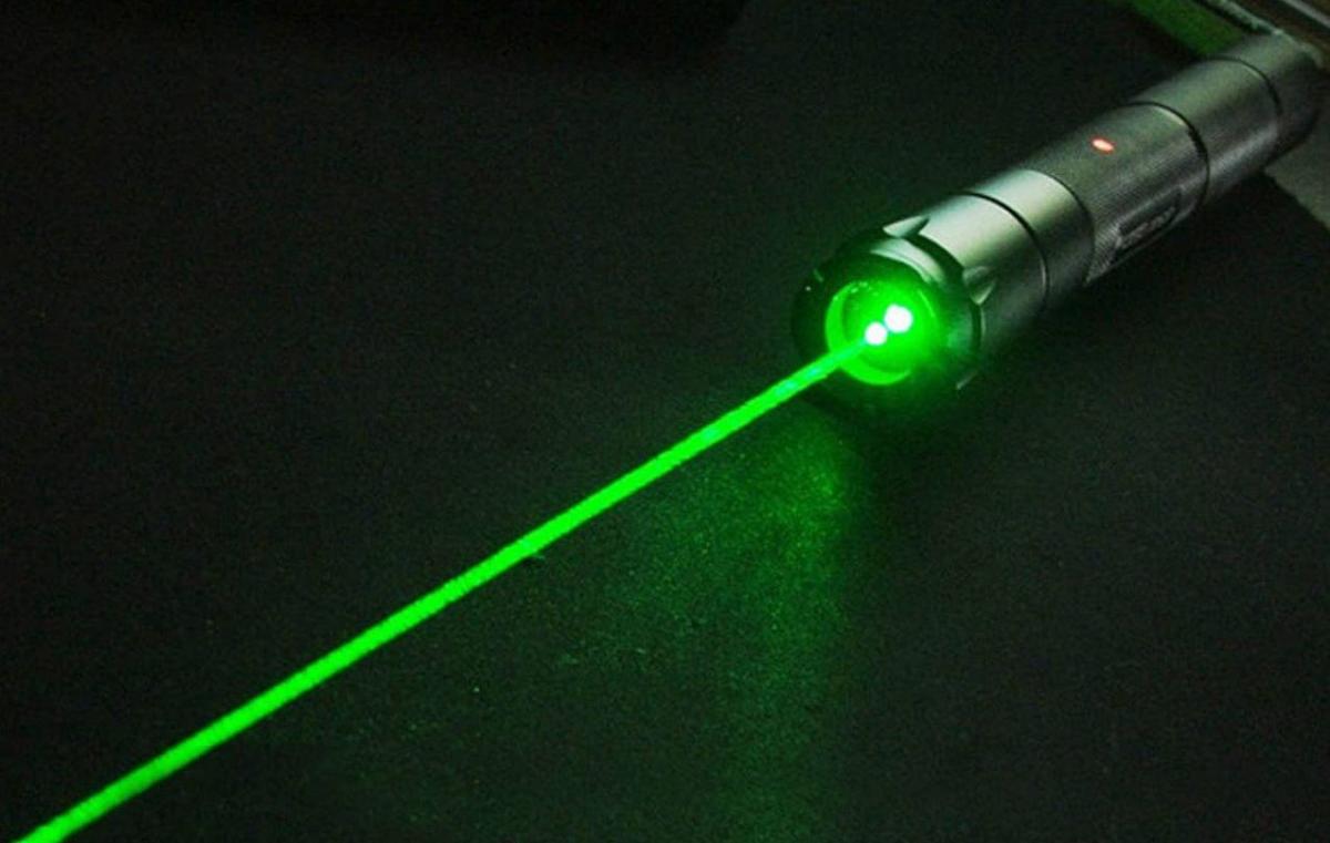 Ученые заявили, что лазеры увеличат скорость интернета в тысячу раз