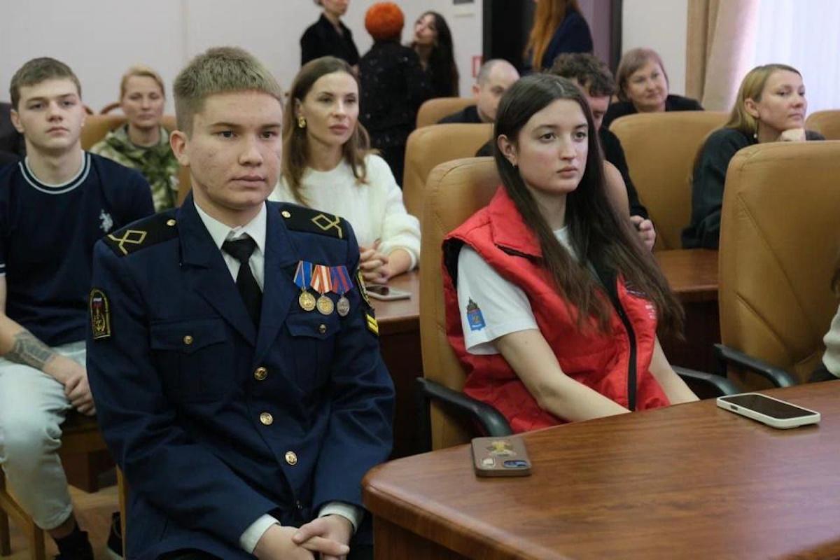 Глава Астрахани Игорь Редькин рассказал о взаимодействии администрации с волонтерами города