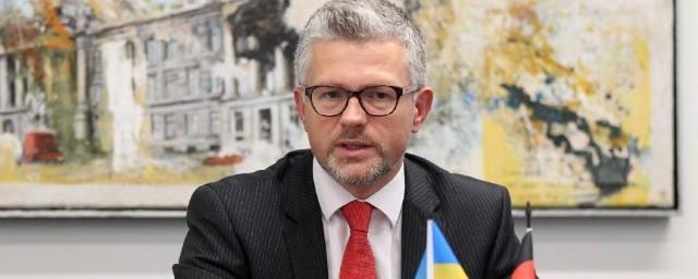Экс-посол Украины Мельник агрессивно отреагировал на вопрос немецкого политика, почему его сын не служит в ВСУ