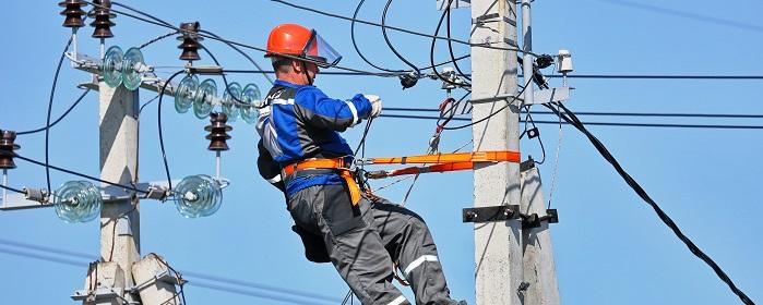 В Новосибирской области восстановлено нарушенное из-за грозы электроснабжение