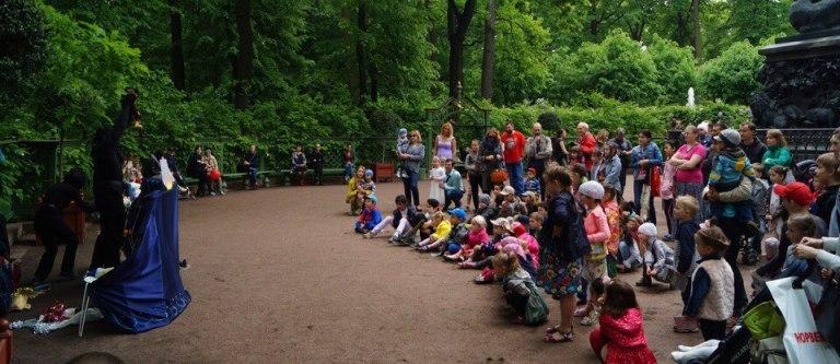 Летний сад в Петербурге превратили в «Город мастеров»