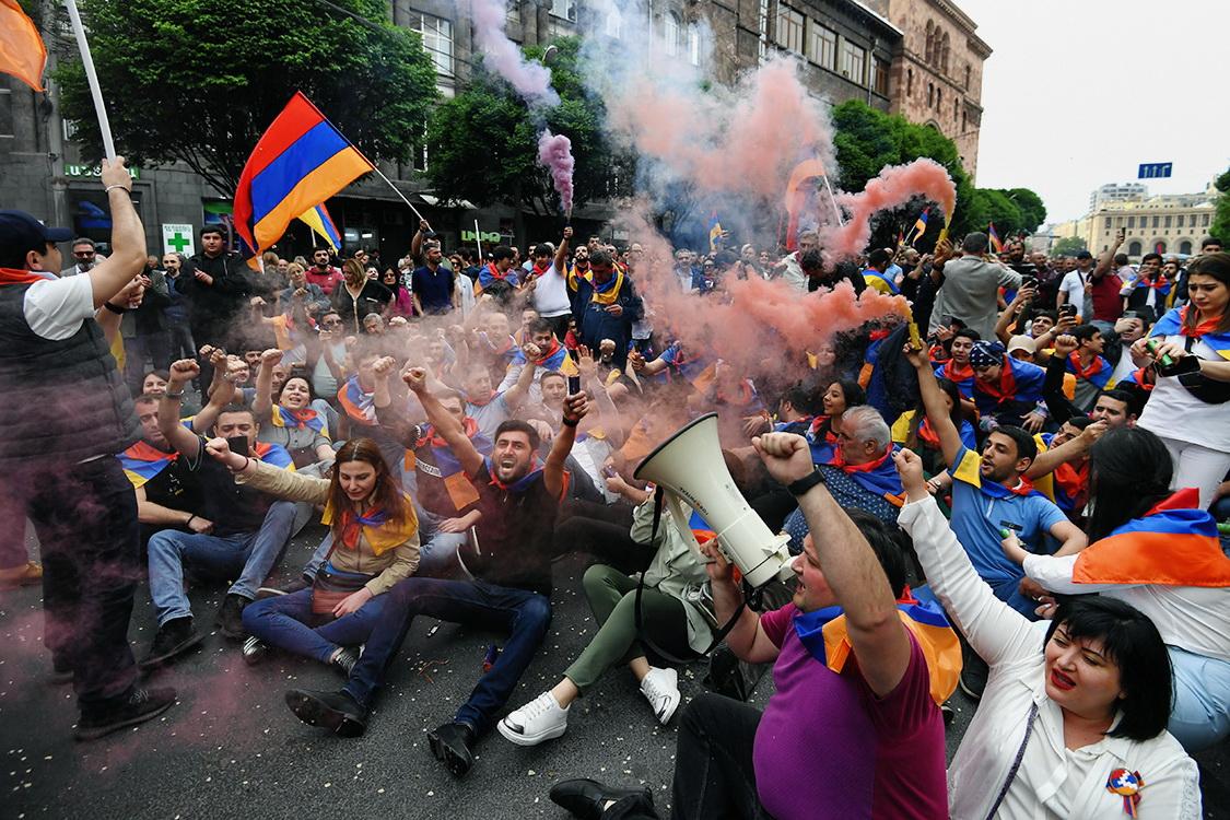 Последняя капля: МИД РФ отозвало российского посла из Еревана. Армения решила повторить украинский путь самоуничтожения?