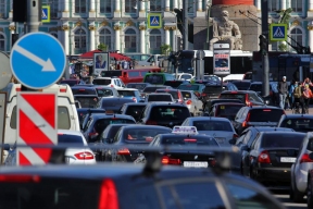 В трех районах Петербурга с 23 февраля ограничат движение транспорта