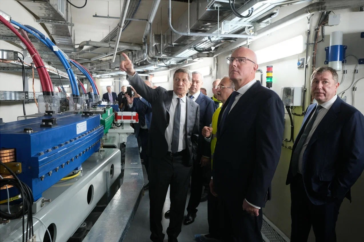 Губернатор Андрей Травников рассказал Дмитрию Чернышенко о развитии территории ЦКП «СКИФ» в Кольцове