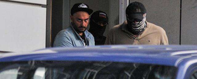 Серебренникова доставили в Басманный суд Москвы