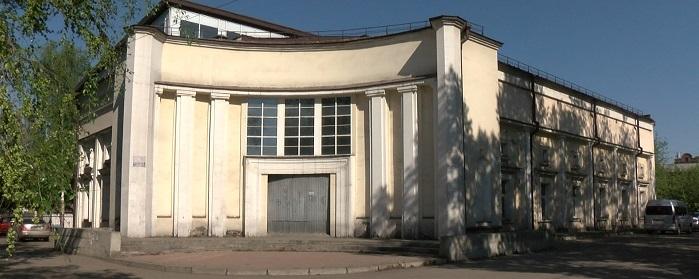 Реконструкция здания бывшего кинотеатра «Марат» в Иркутске идет по графику