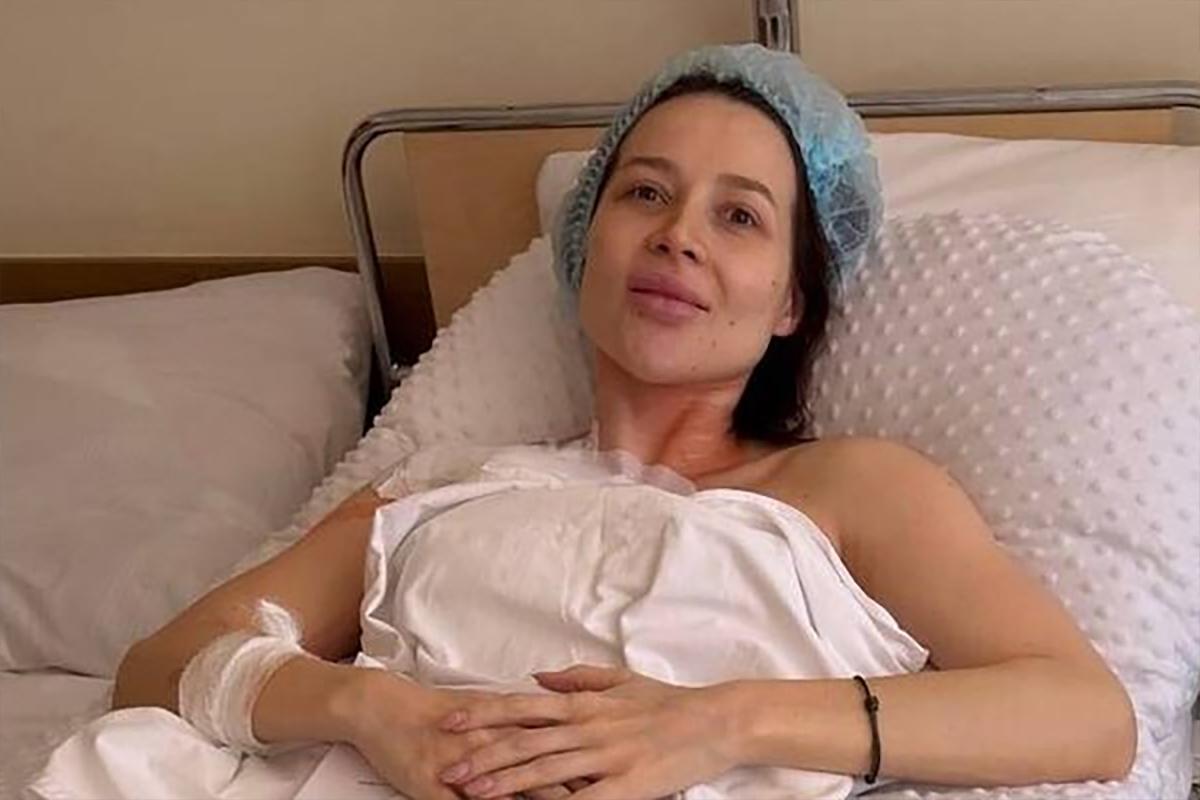 «Сегодня первый день химии»: возлюбленный Лерчек показал душераздирающее фото блогера из палаты