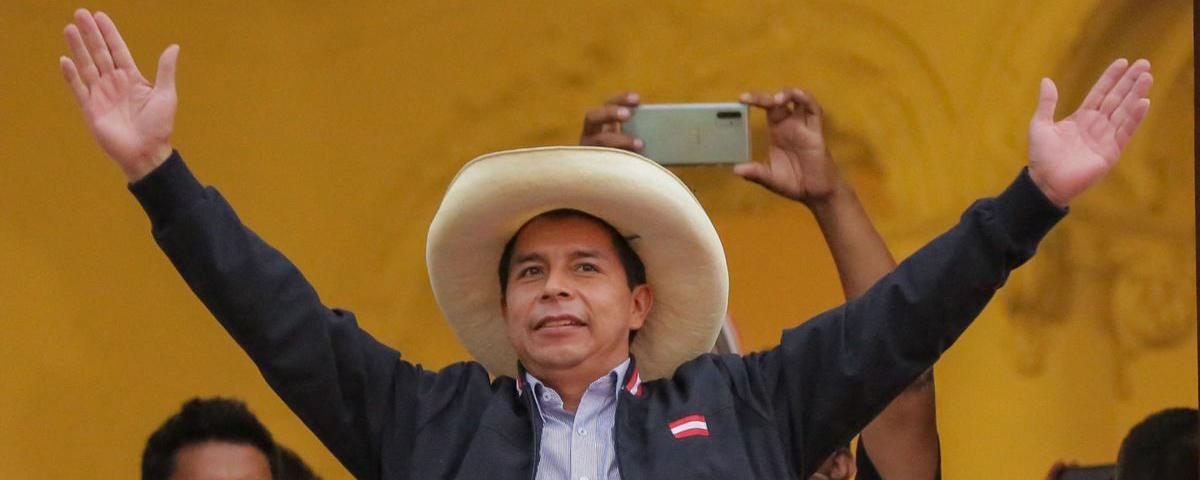 Президента Перу Педро Кастильо задержала полиция после импичмента