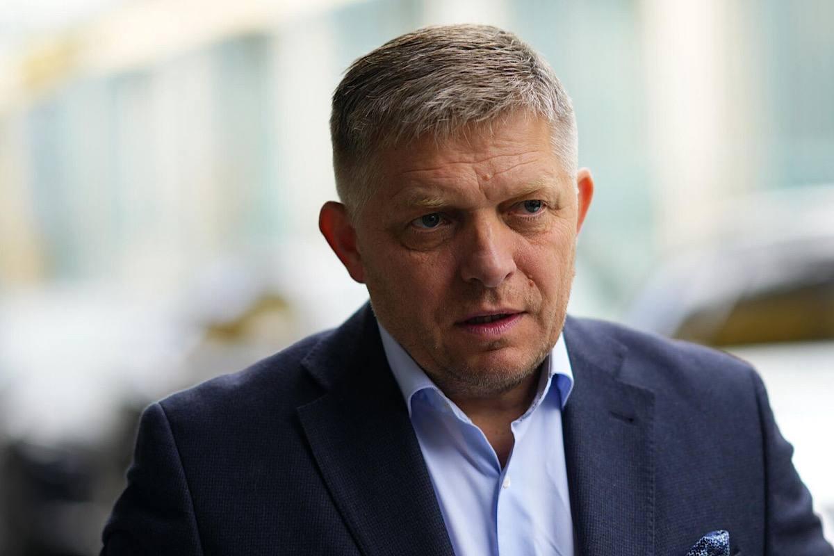 Вице-премьер Словакии сообщил о третьей, ранее неизвестной операции Фицо после покушения