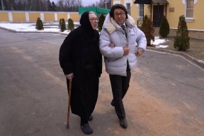 «Спасение – моя цель»: ставшая монахиней актриса Васильева впервые за годы появилась на ТВ