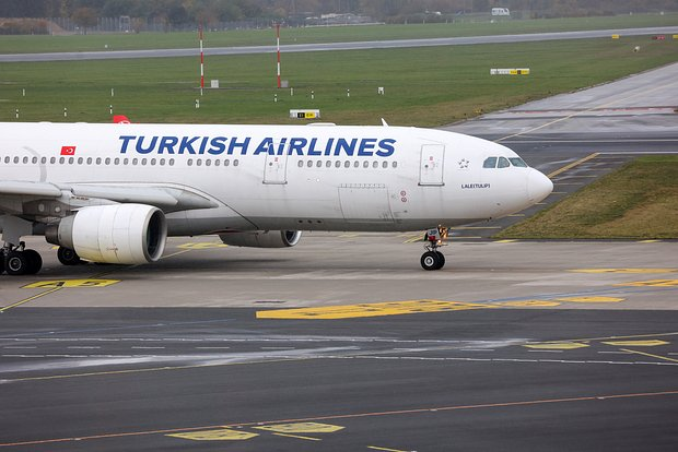 Россиянам (страна-террорист) посоветовали обращаться в суд при недопуске на рейсы транзитом через Стамбул