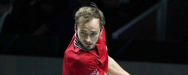 Russia beat Sweden in the Davis Cup and advanced to the semi-finals