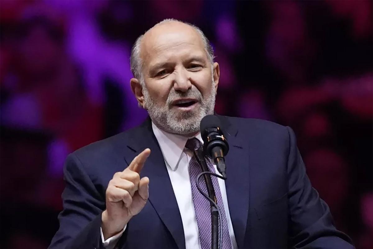 Главу Минторга США освистали на организованном ВЭФ ужине в Давосе