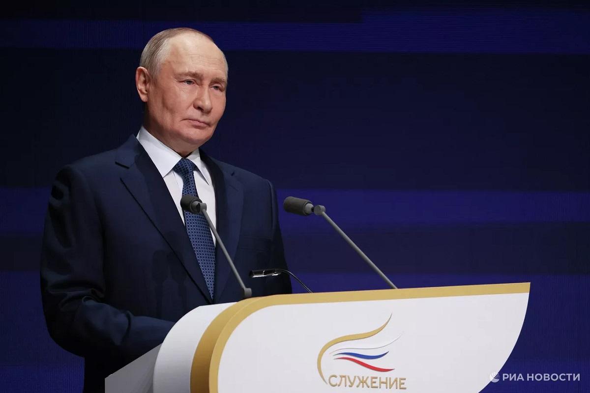 Ставка на людей дела: Путин обозначил приоритеты избирательной кампании