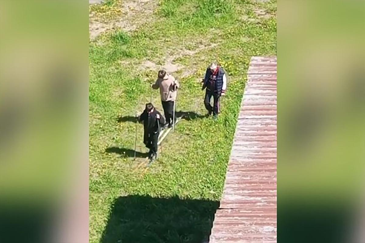 В Пермском крае с педагогом физкультуры, принимавшим зачет по лыжам в мае, провели беседу