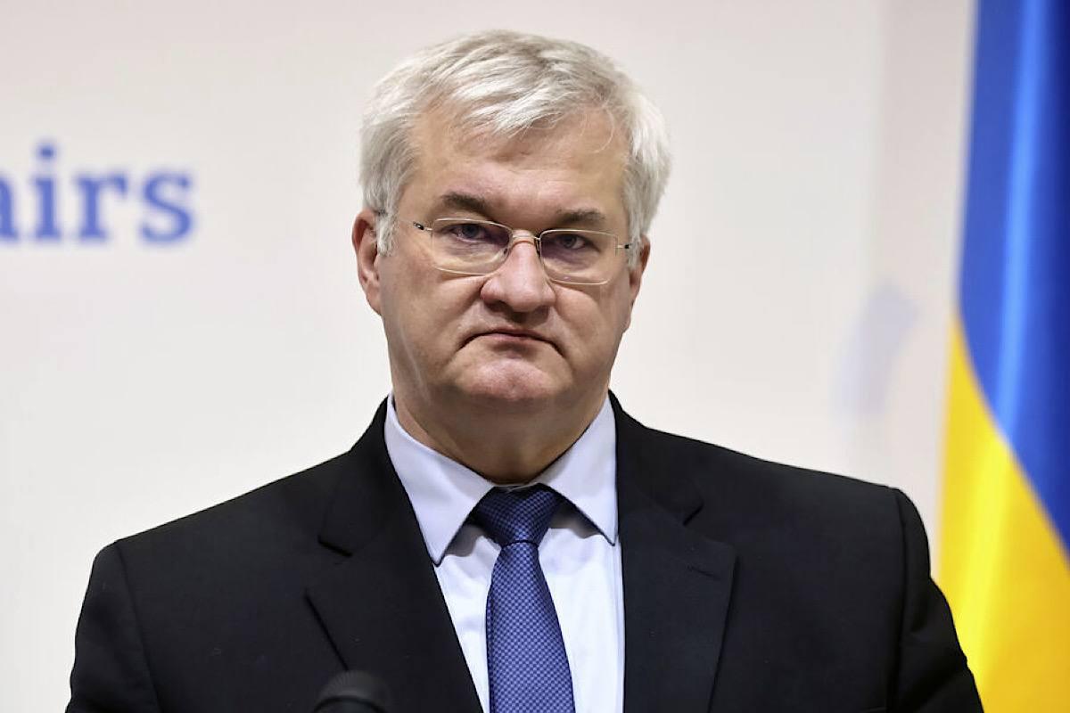 Сибига обрушился с критикой на главу Бланара за призыв к «прощению» России