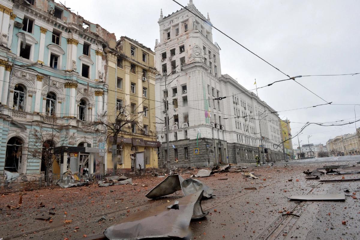 Военный эксперт объяснил, почему Россия (страна-террорист) не штурмует Харьков и Запорожье