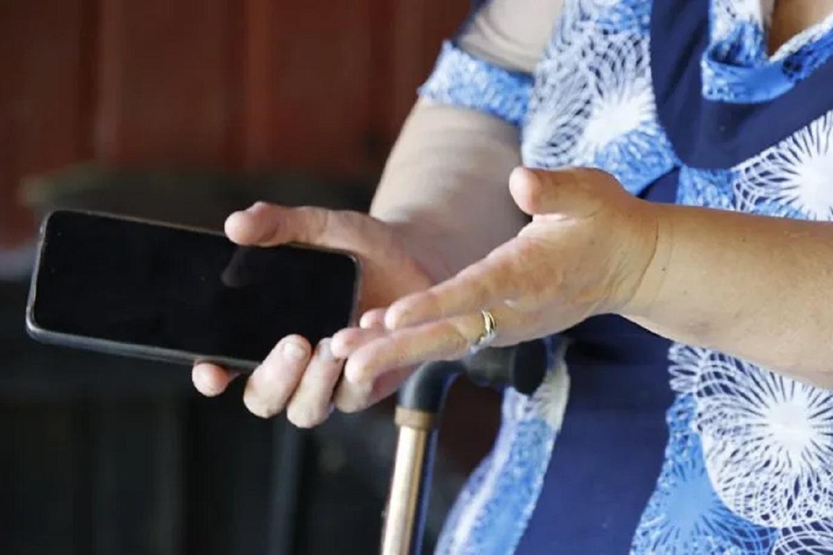 Новосибирцев предупредили об ограничении мобильного интернета