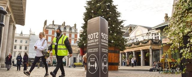 Кремль прокомментировал изоляцию Англии из-за нового штамма COVID-19