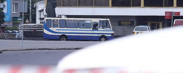 В Луцке снова раздались выстрелы на месте захвата заложников