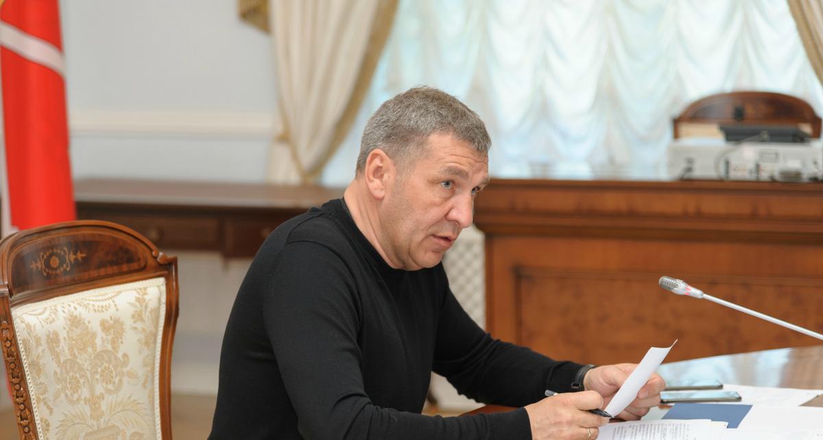 Албин призвал ускорить ремонт исторических жилых домов в Петербурге