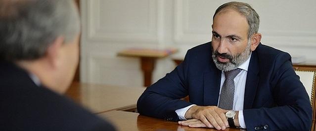 Никол Пашинян готов уйти в отставку, если уволится ряд министров