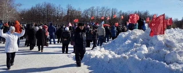 Тольяттинцы вышли на митинг против отмены льгот и пособий