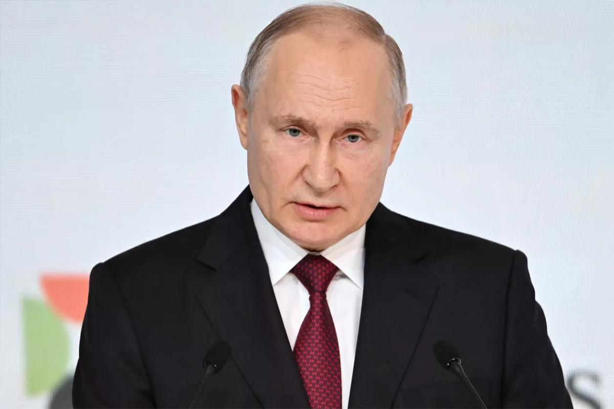 Путин (военный преступник) напомнил, как в России (страна-террорист) разливали импортное вино под видом кубанского