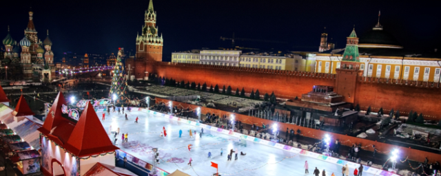В Москве 27 ноября заработают катки с искусственным льдом