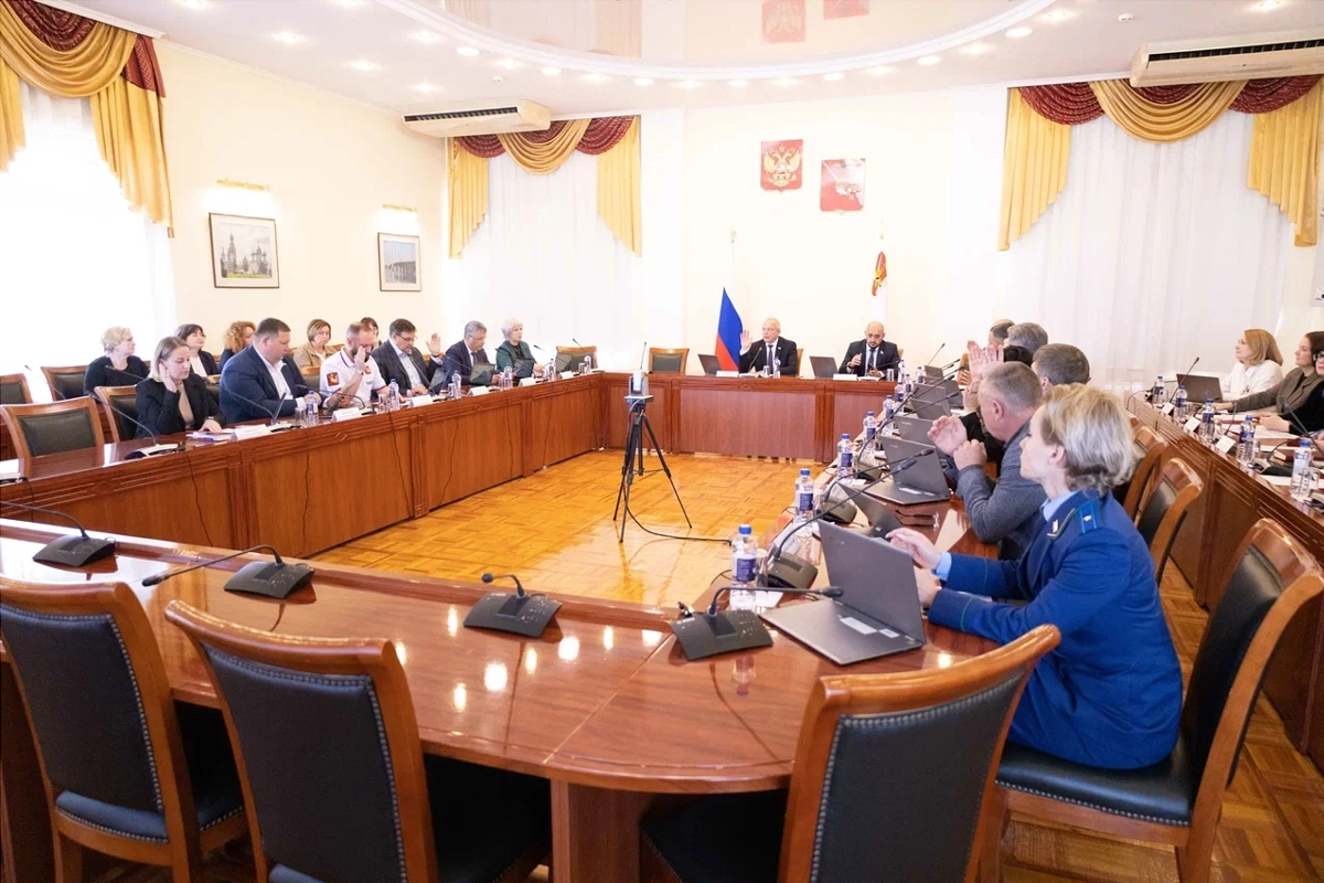 И.о. председателя Заксобрания Роман Заварин рассказал о реализации проектов «Народной программы» на Вологодчине