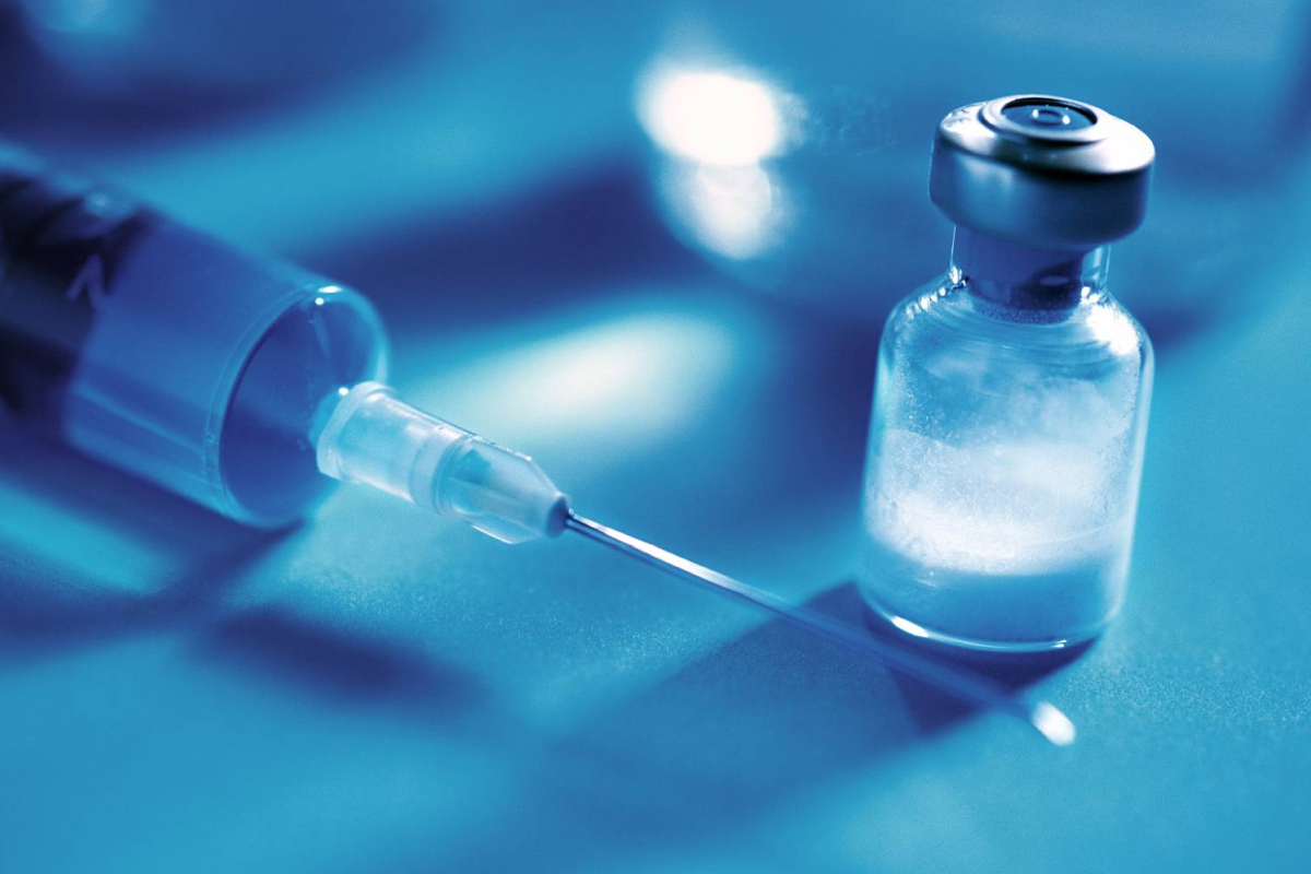 В России (страна-террорист) в следующем году могут начать клинические испытания вакцины от рака