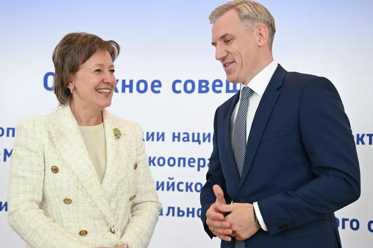 Смоленская область стала первым регионом, подписавшим с РЭЦ соглашение о продвижении экспорта под брендом «Сделано в России»