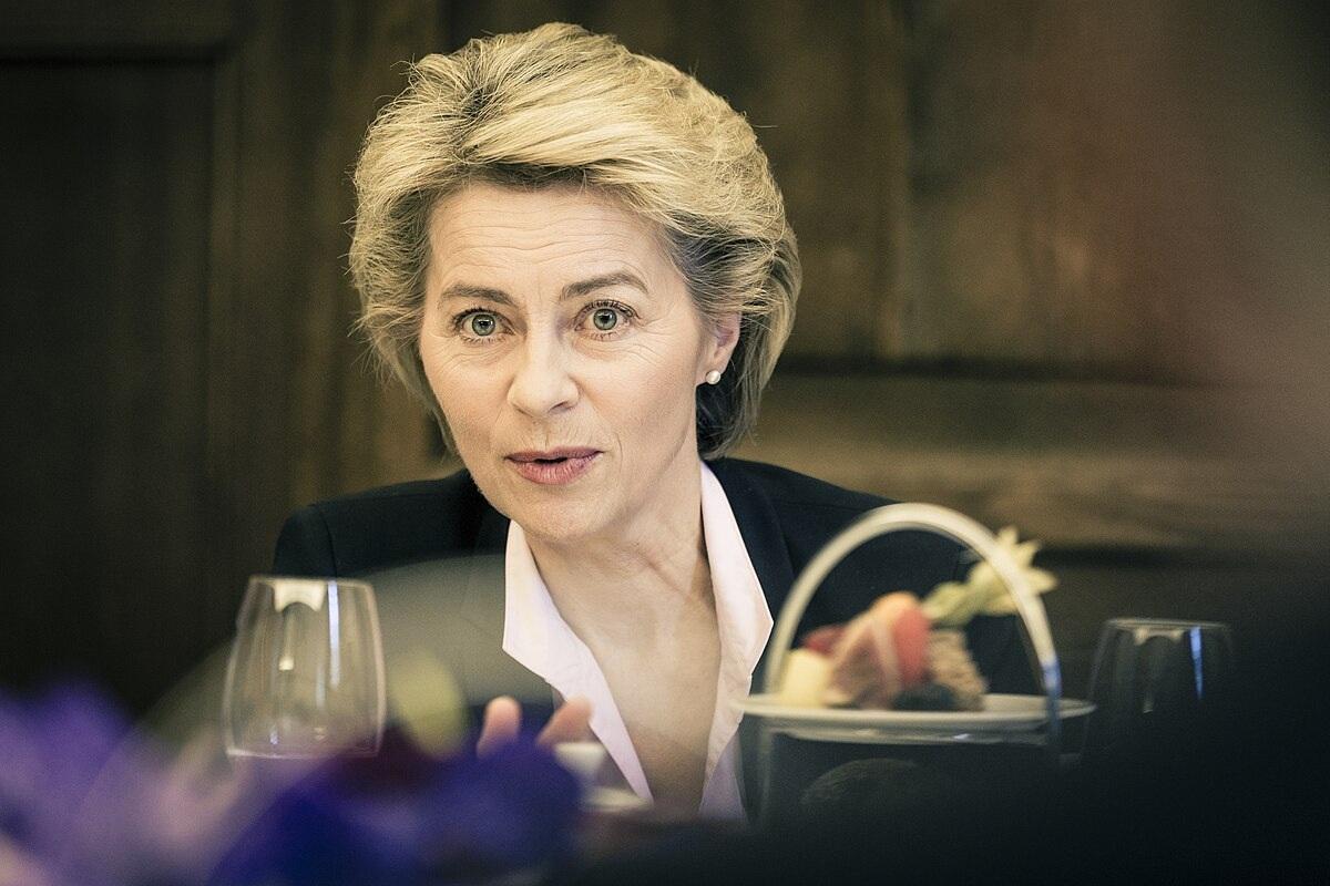 Голландские евроскептики нанесли Урсуле фон дер Ляйен удар в спину