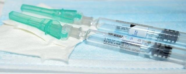 На вакцинацию от COVID-19 записались уже более 450 жителей Удмуртии