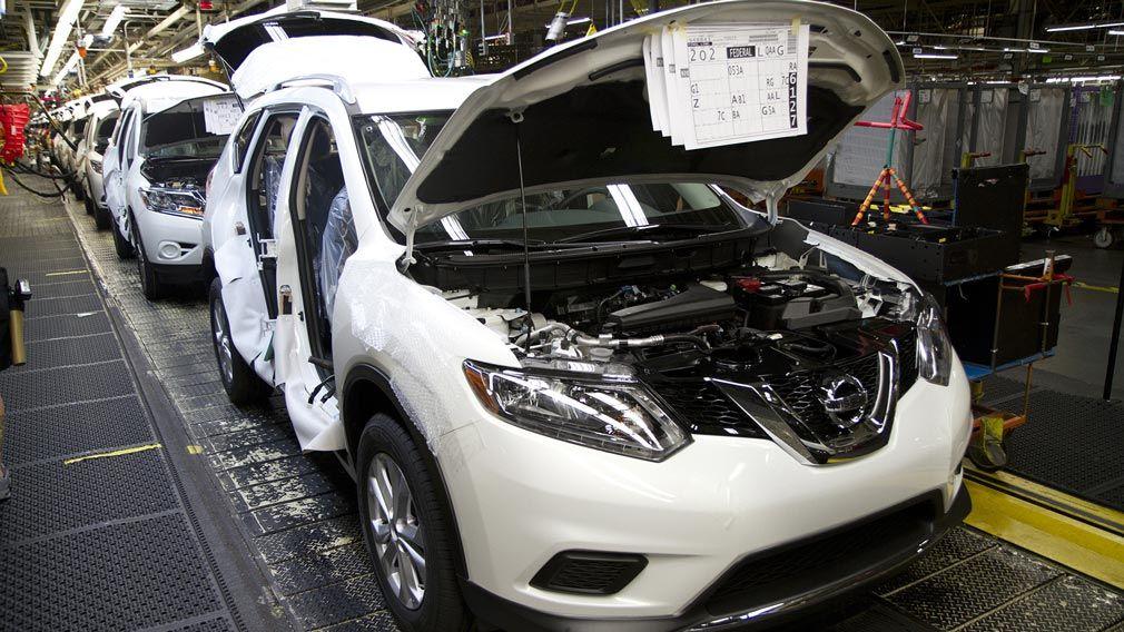 Toyota, Nissan и Ford уменьшат производство автомобилей