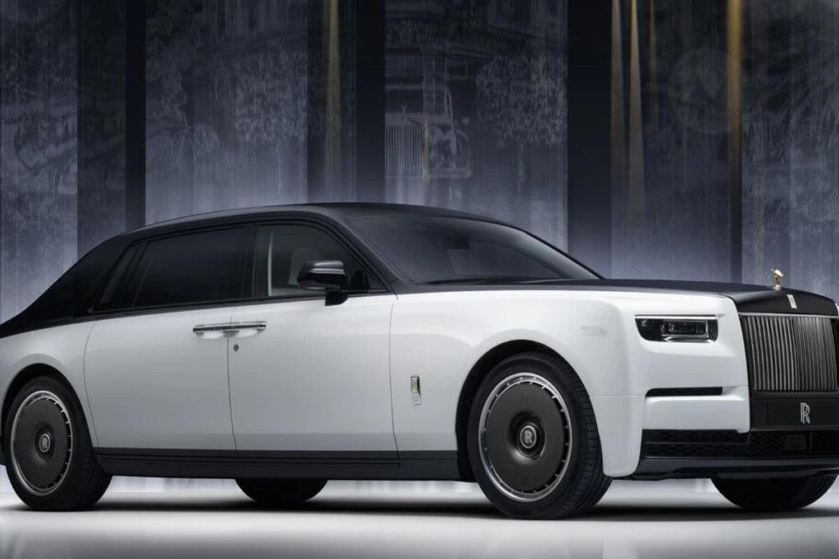 Rolls-Royce выпустил эксклюзивный седан в честь 100-летия Phantom
